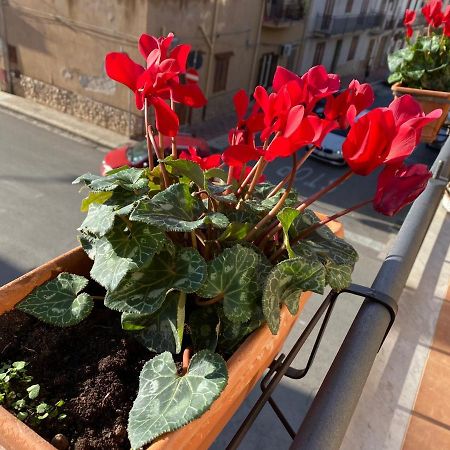 Apartment In The Center Terrasini Kültér fotó